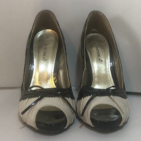 ANDREA Heels Women's Size 7.5 Cream Black Peep Toe Shoes - Picture 2 of 11